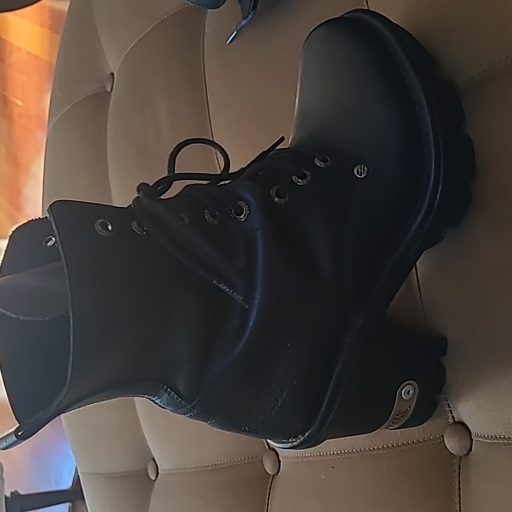 New Rock Boots Sz 38